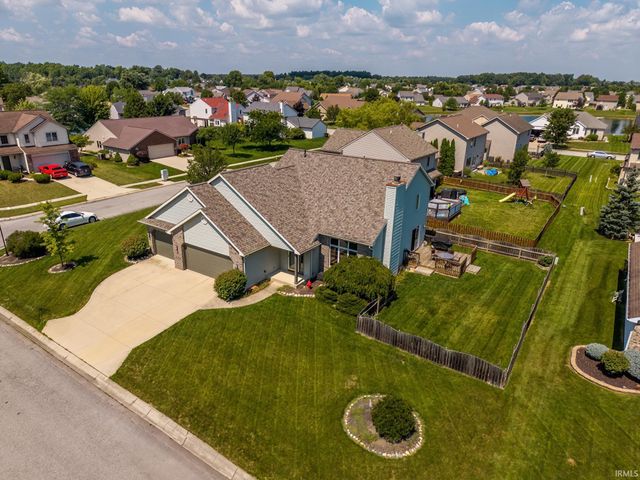 9613 Shellbrook Drive, Fort Wayne, IN 46835