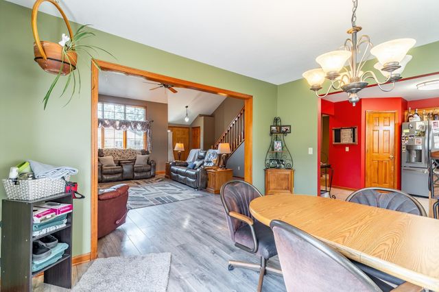 9613 Shellbrook Drive, Fort Wayne, IN 46835