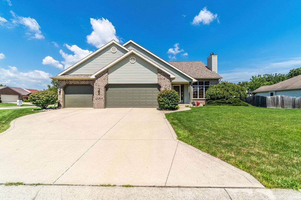 9613 Shellbrook Drive, Fort Wayne, IN 46835