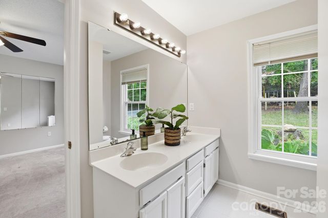 7038 Chelsea Day Lane, Tega Cay, SC 29708