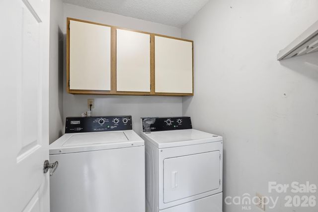 7038 Chelsea Day Lane, Tega Cay, SC 29708