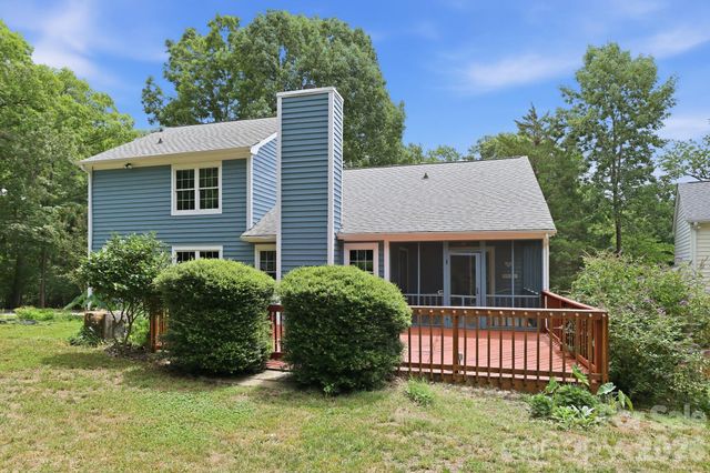 7038 Chelsea Day Lane, Tega Cay, SC 29708