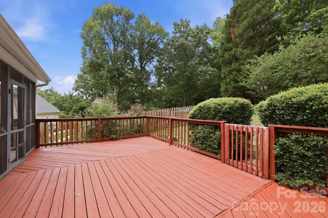 7038 Chelsea Day Lane, Tega Cay, SC 29708
