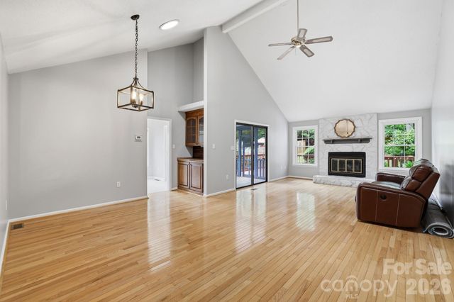 7038 Chelsea Day Lane, Tega Cay, SC 29708
