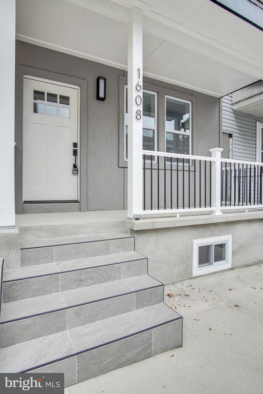 1608 HUNTER ST, Harrisburg, PA 17104