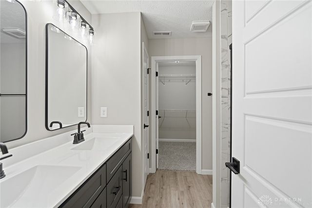 85 Timber Creek Drive, Carlisle, OH 45005