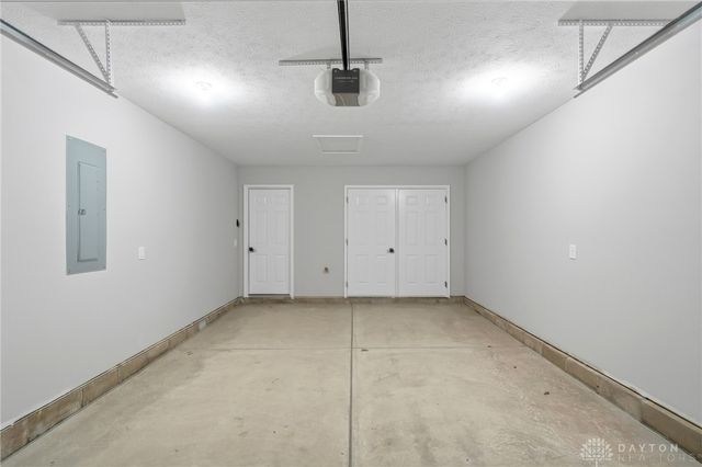 85 Timber Creek Drive, Carlisle, OH 45005