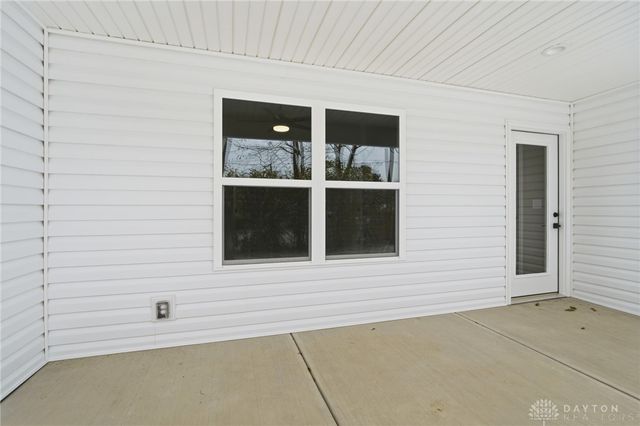 85 Timber Creek Drive, Carlisle, OH 45005