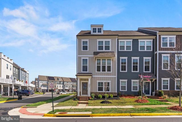 1601 GROVE CHESTNUT RD, Dumfries, VA 22026