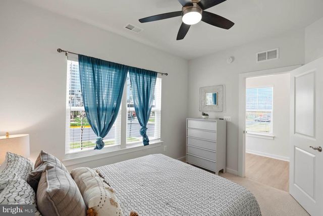 1601 GROVE CHESTNUT RD, Dumfries, VA 22026