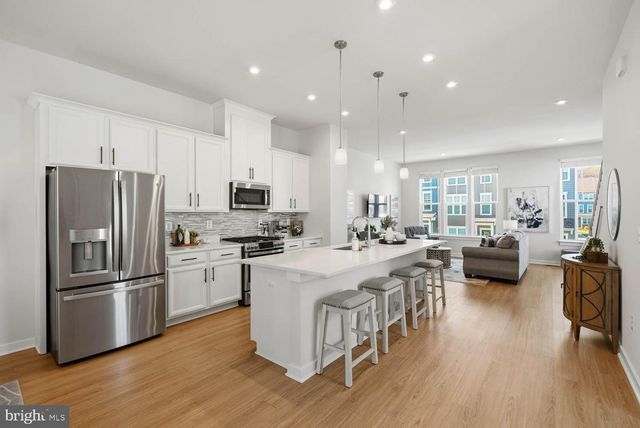 1601 GROVE CHESTNUT RD, Dumfries, VA 22026