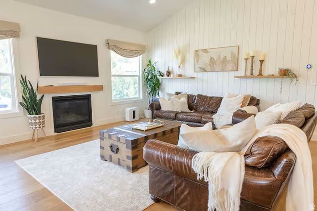 701 S LAKE VIEW DR, Vineyard, UT 84058