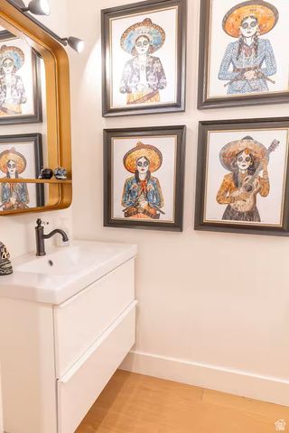 701 S LAKE VIEW DR, Vineyard, UT 84058