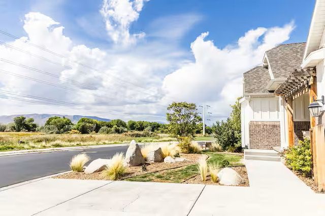 701 S LAKE VIEW DR, Vineyard, UT 84058