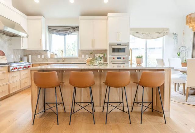 701 S LAKE VIEW DR, Vineyard, UT 84058