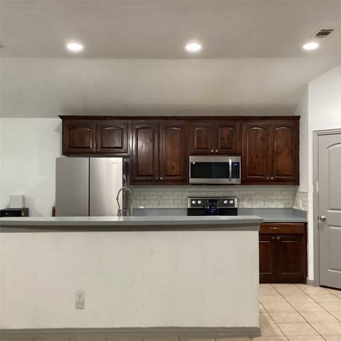 222 Range Road, Waxahachie, TX 75165