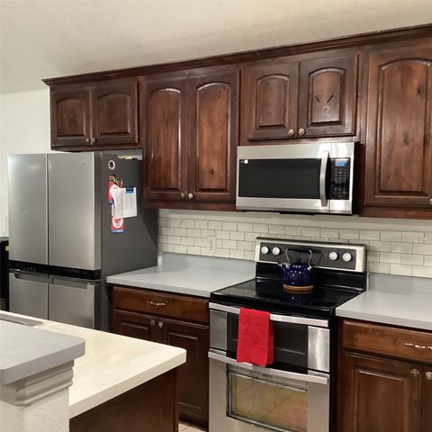 222 Range Road, Waxahachie, TX 75165