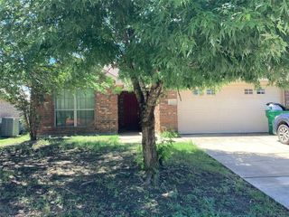 222 Range Road, Waxahachie, TX 75165