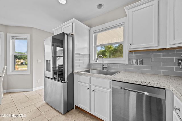 348 Chadwick Acres Road, Sneads Ferry, NC 28460