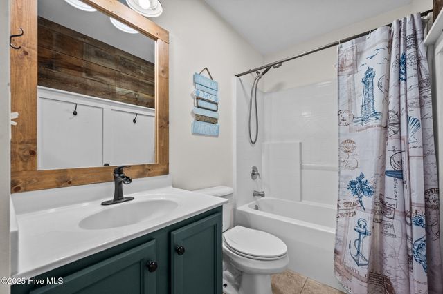 348 Chadwick Acres Road, Sneads Ferry, NC 28460