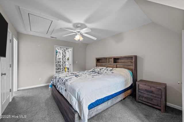 348 Chadwick Acres Road, Sneads Ferry, NC 28460