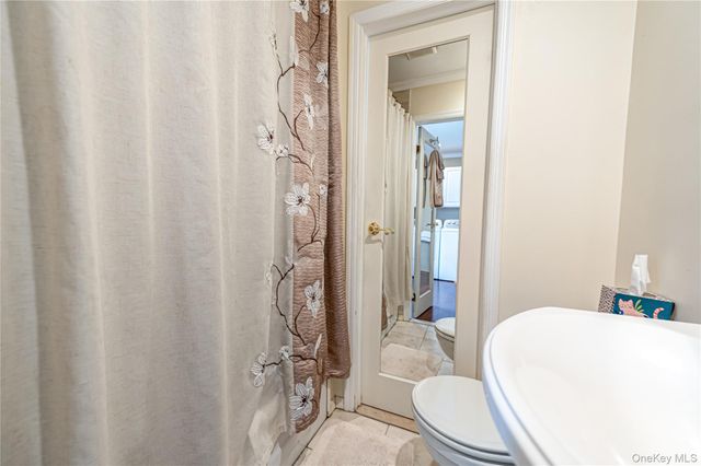 9 Storybook Lane, Saint James, NY 11780