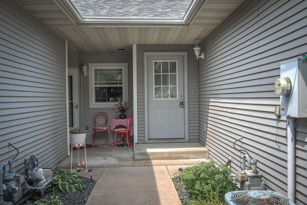 717 Park Brook Road NW, Isanti, MN 55040 — photo 3
