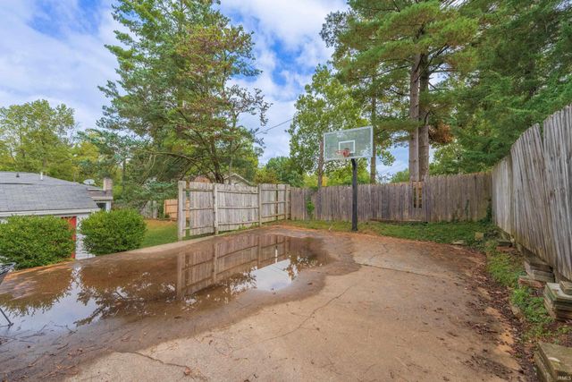 1600 E 2nd Street, Bloomington, IN 47401