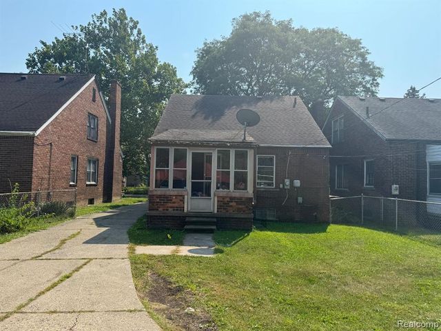 15613 Seymour Street, Detroit, MI 48205
