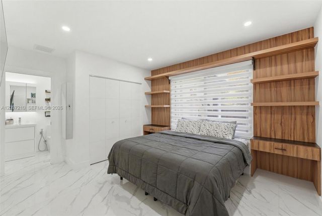 8625 SW 147th St, Palmetto Bay, FL 33158