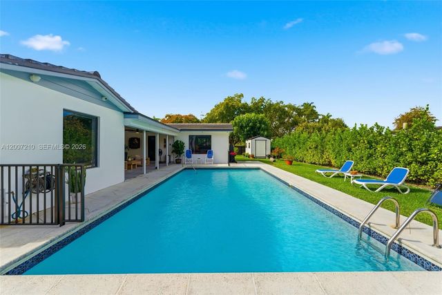 8625 SW 147th St, Palmetto Bay, FL 33158