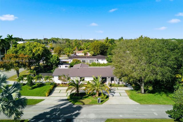 8625 SW 147th St, Palmetto Bay, FL 33158