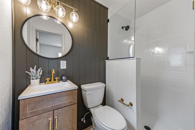 2082 LITTLE JOHN ROAD, Melbourne, FL 32935