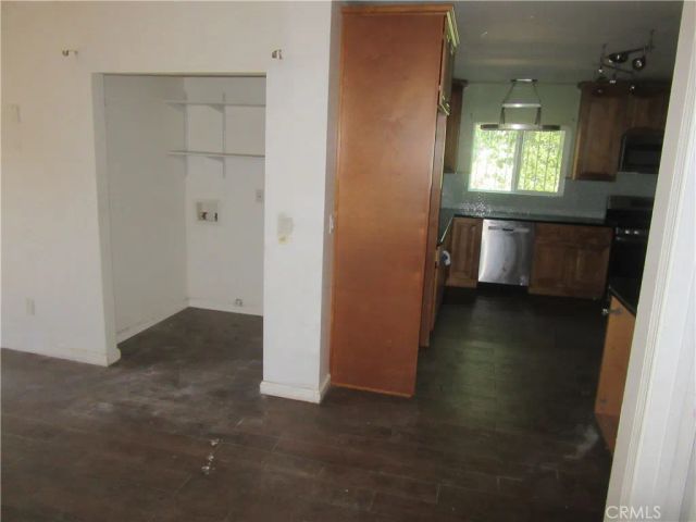 16592 Valencia, Fontana, CA 92335