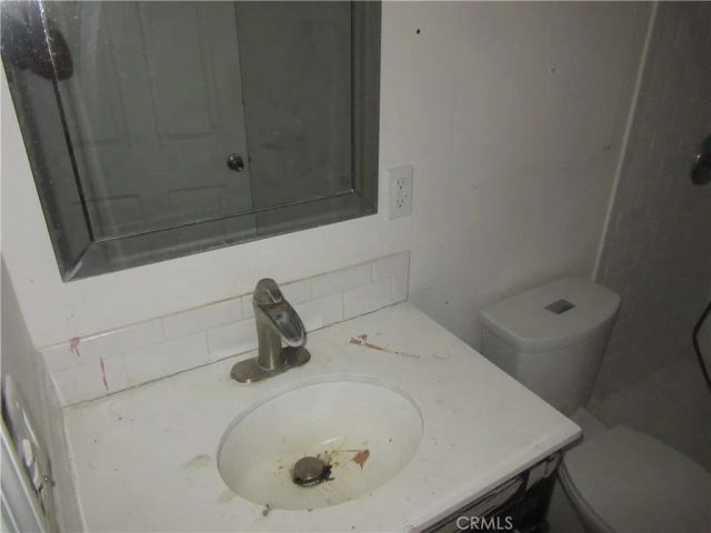 16592 Valencia, Fontana, CA 92335