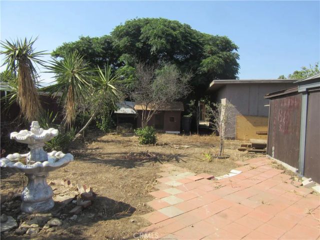 16592 Valencia, Fontana, CA 92335