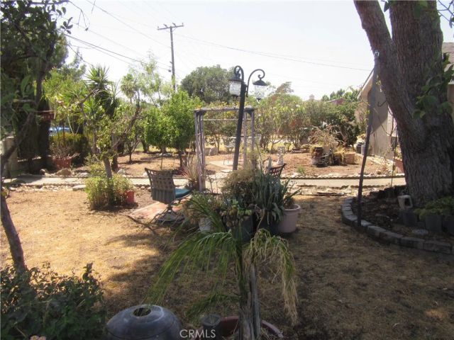 16592 Valencia, Fontana, CA 92335