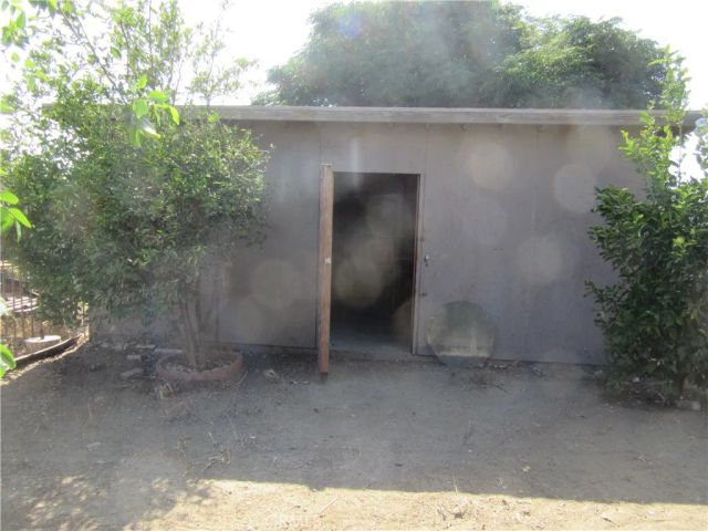 16592 Valencia, Fontana, CA 92335