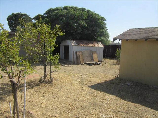 16592 Valencia, Fontana, CA 92335
