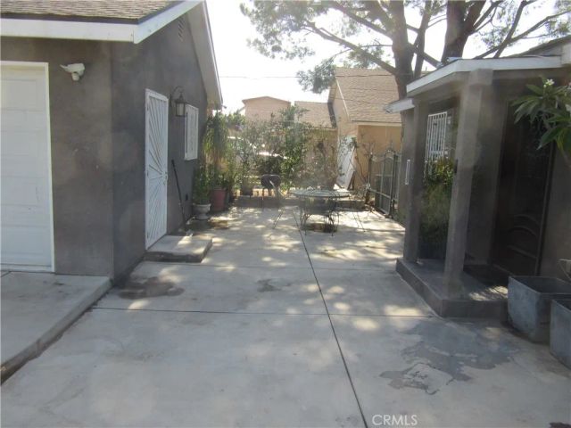 16592 Valencia, Fontana, CA 92335