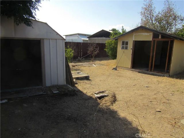 16592 Valencia, Fontana, CA 92335