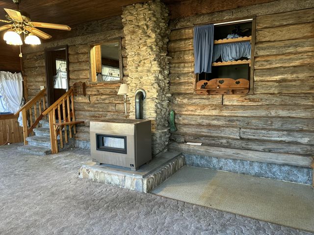 7565 State Highway 176, Walnut Shade, MO 65771