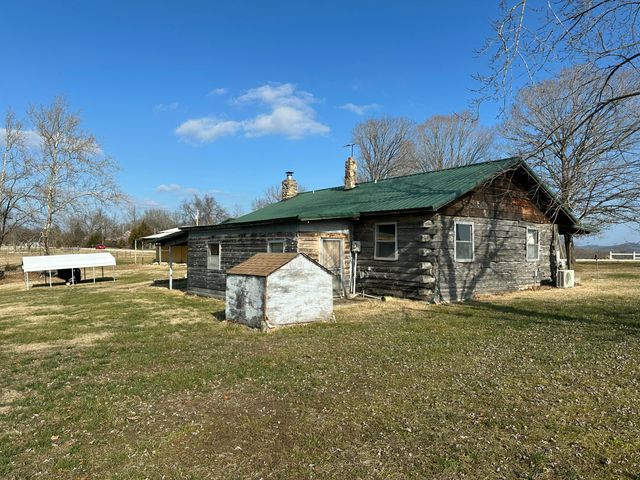 7565 State Highway 176, Walnut Shade, MO 65771