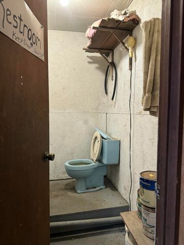 7565 State Highway 176, Walnut Shade, MO 65771