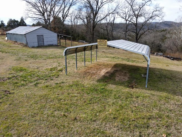 7565 State Highway 176, Walnut Shade, MO 65771