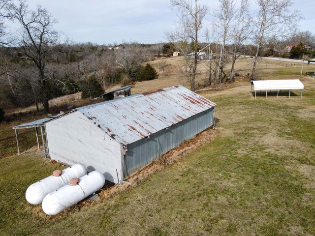 7565 State Highway 176, Walnut Shade, MO 65771