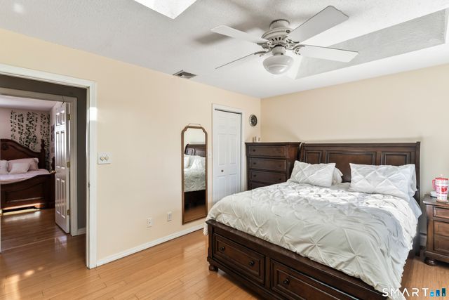 71 Sentinel Hill Road, Derby, CT 06418