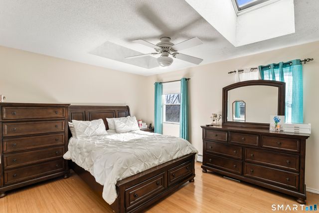 71 Sentinel Hill Road, Derby, CT 06418