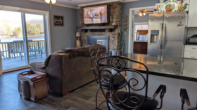 3 Winnebago Trace, Cherokee Village, AR 72529