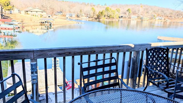 3 Winnebago Trace, Cherokee Village, AR 72529